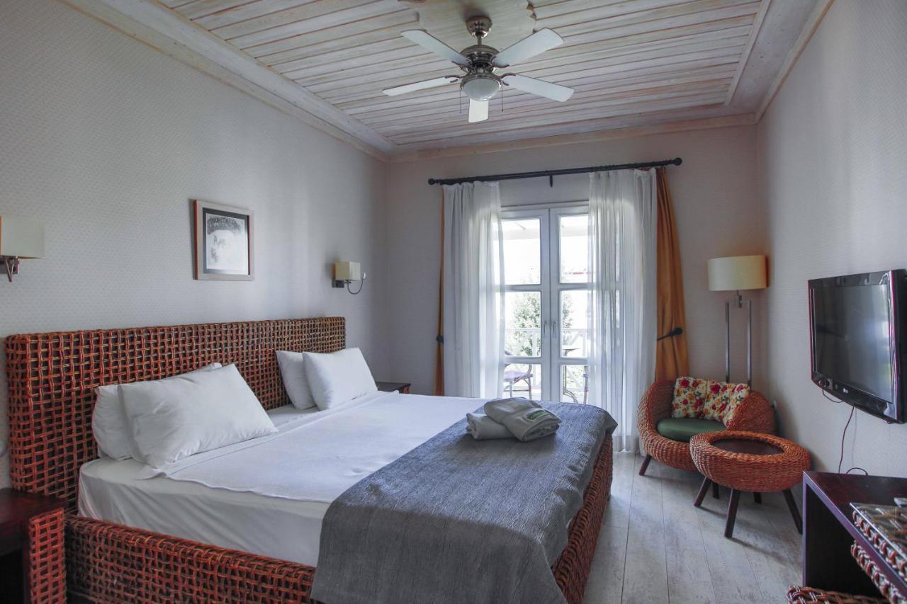 Casa Oliva Alacati - Adults Only 14 Plus Екстериор снимка