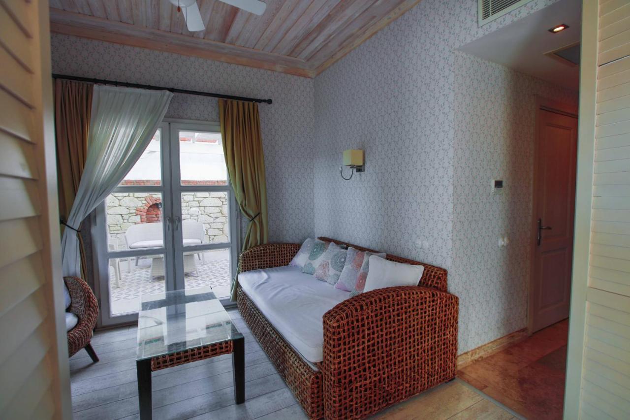 Casa Oliva Alacati - Adults Only 14 Plus Екстериор снимка